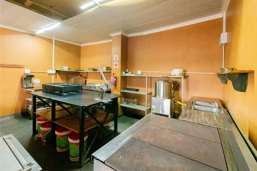Commercial Property for Sale in Laaiplek Western Cape